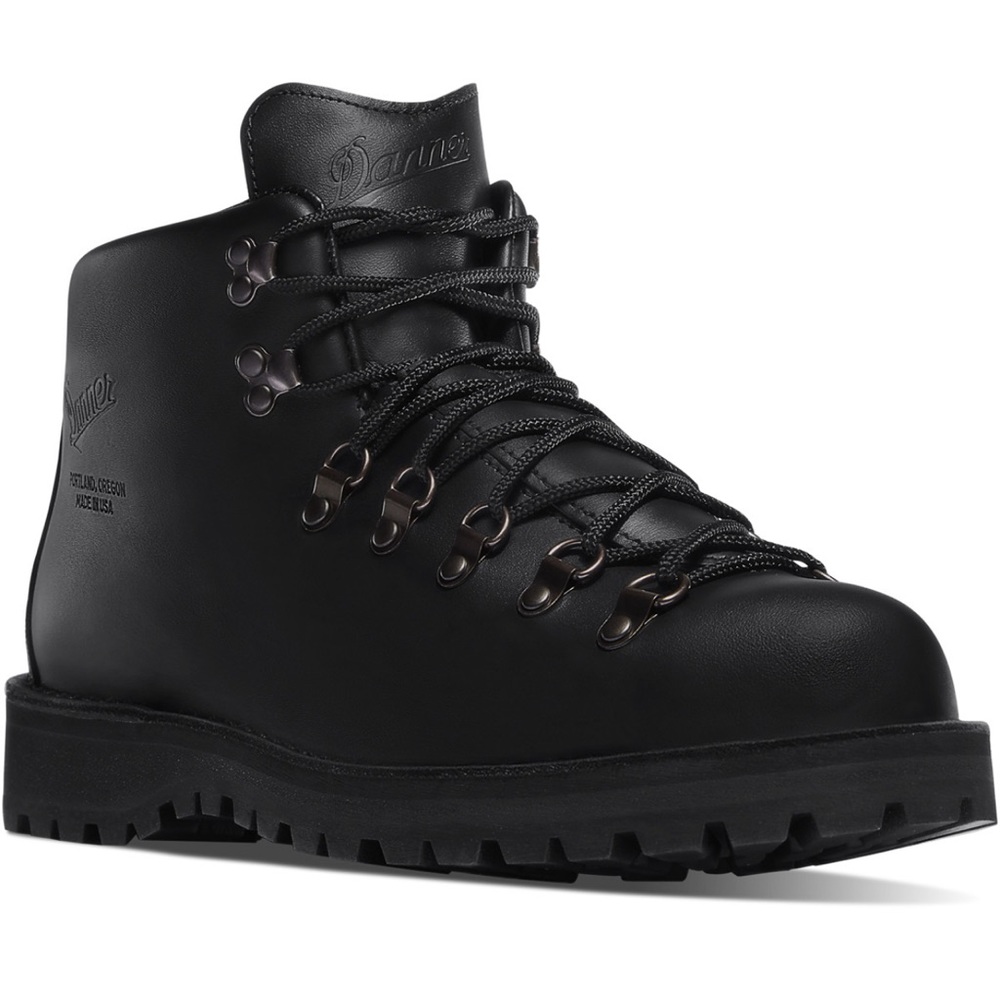 NEW w/o tags: Danner Boots - Women's Mountain Light
Black - GORE-TEX size 5